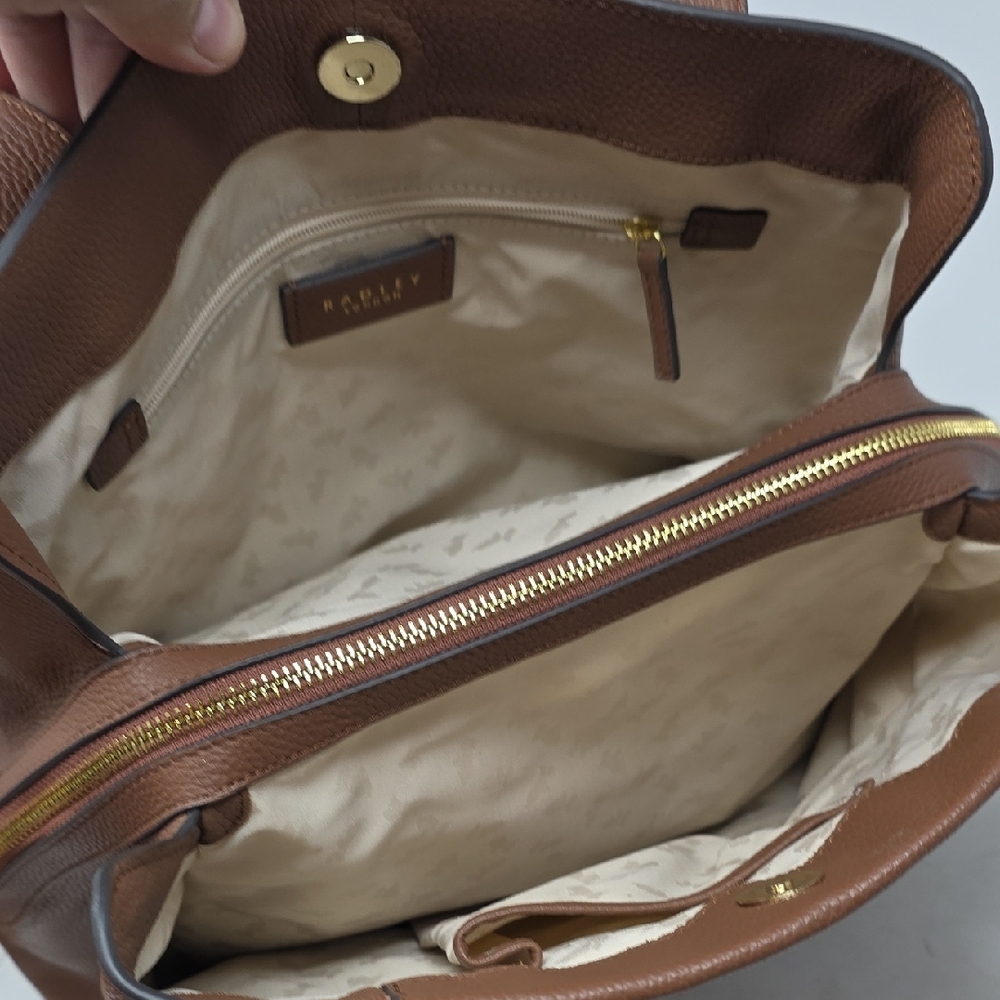 Radley London Piccardy Hill Medium Zip Top Shoulder Bag - Picture 8 of 9